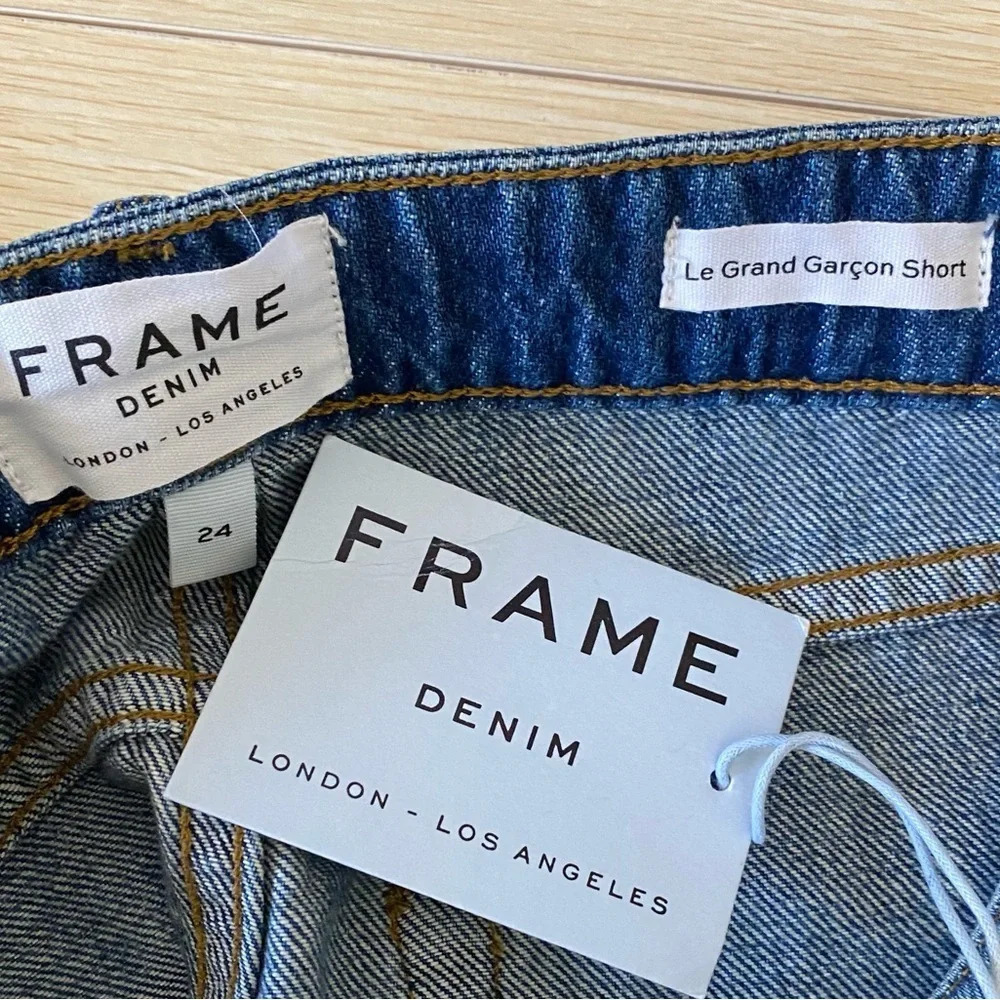 ✨NWT Frame Renton Wash Distressed Le Grand Garcon Denim Jean Shorts Size 24 - Picture 7 of 9